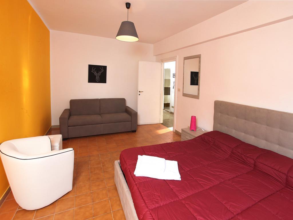 Marina Casa de Férias Roma